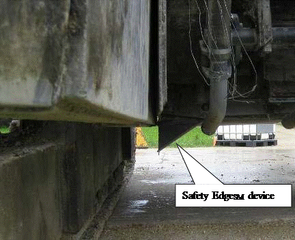 Figure 15. View of the Safety EdgeSM device from front of paver.